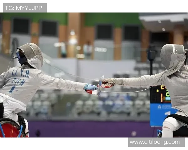 拉脱维亚华裔广东执教：让轮椅击剑闪烁残特奥赛场